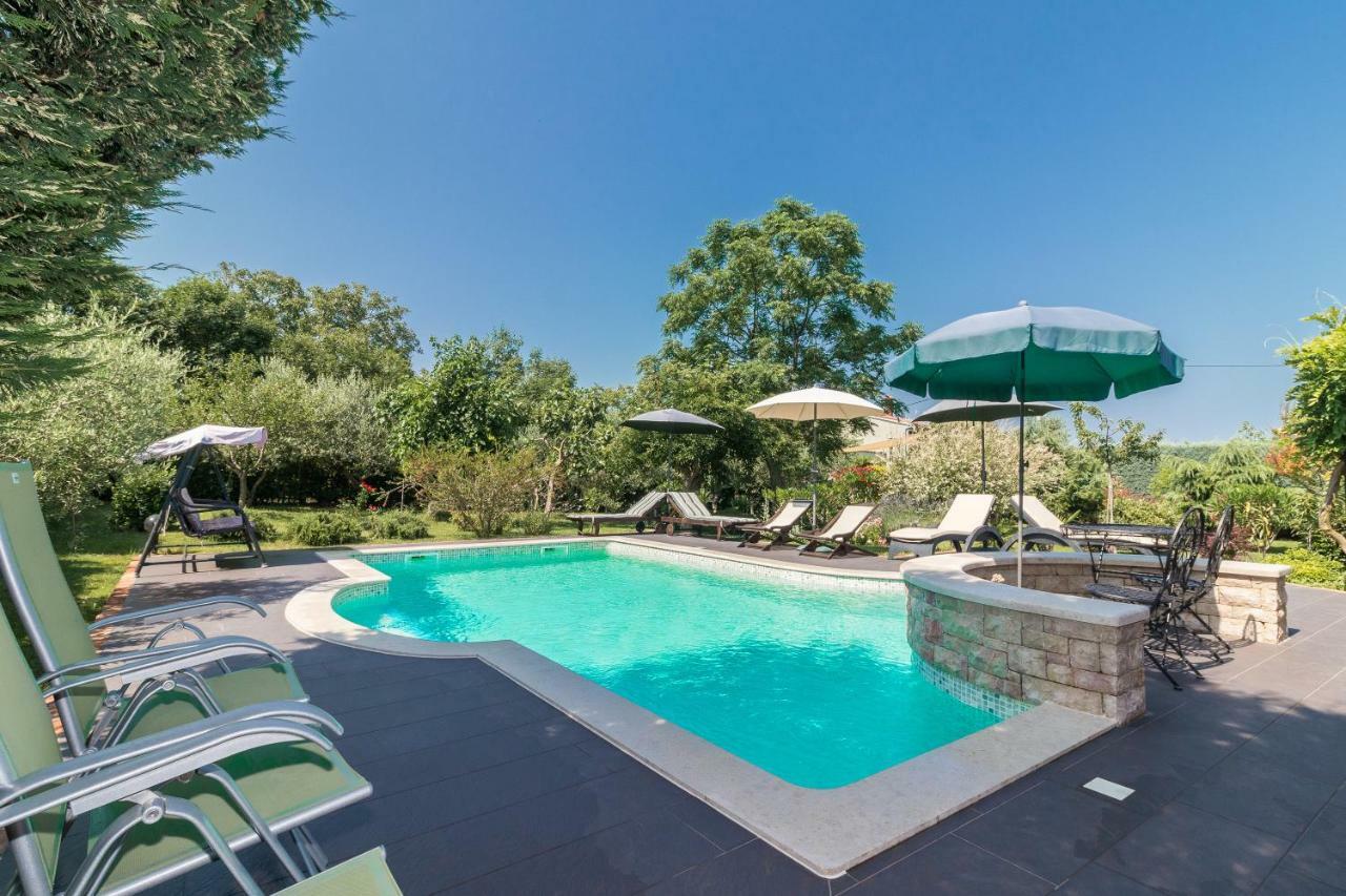 Country House Apartments Pola Esterno foto