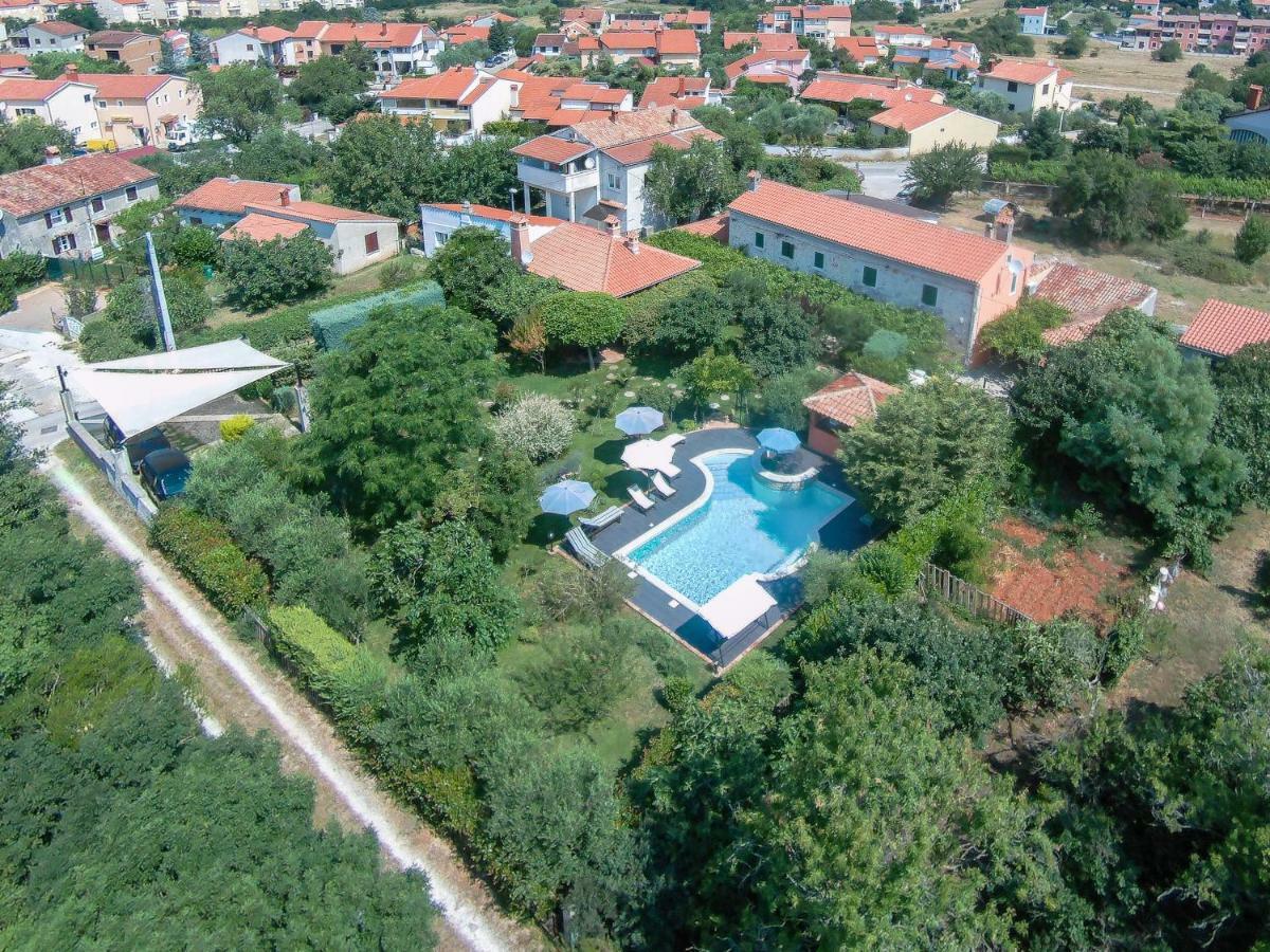 Country House Apartments Pola Esterno foto