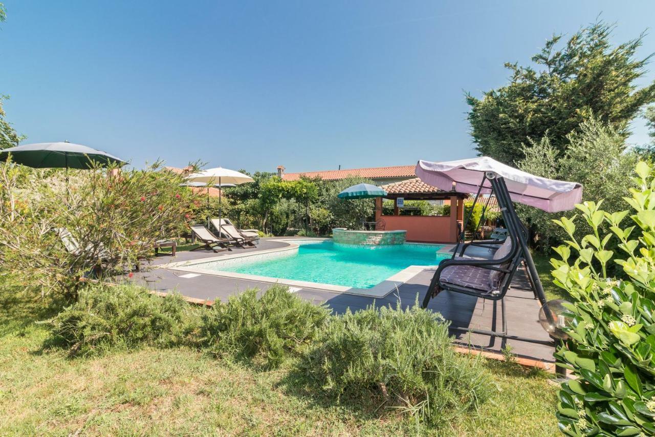 Country House Apartments Pola Esterno foto