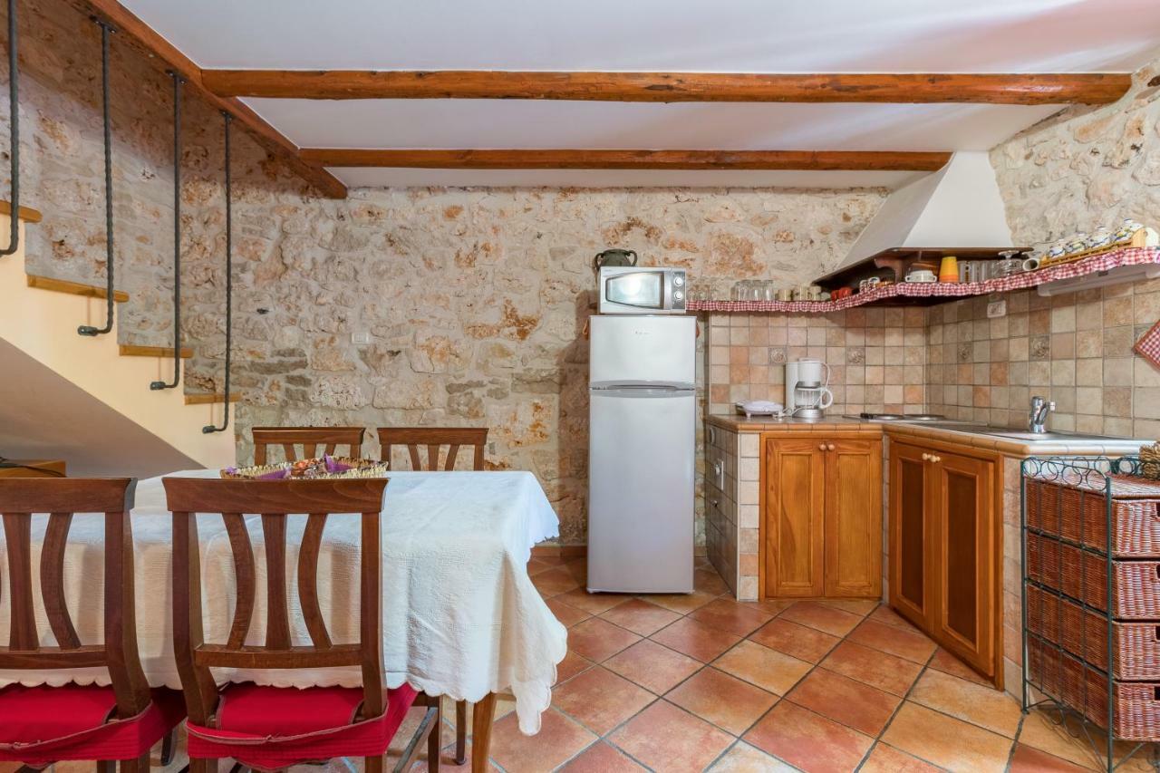 Country House Apartments Pola Esterno foto